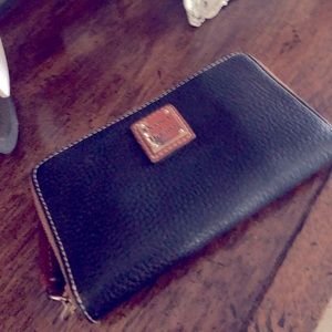 Dooney and Burke Pebble Grain Large Zip around Wallet. Excellent condition!